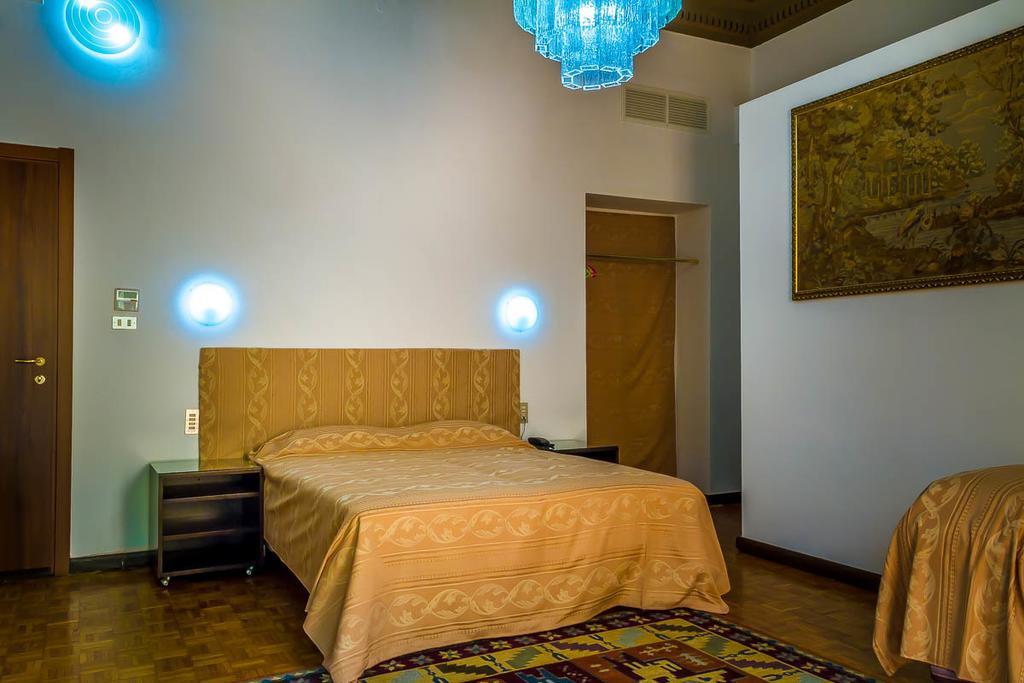 Hotel Luisa Milan Room photo